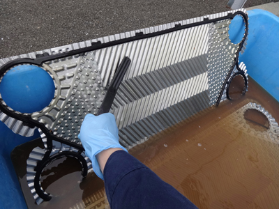 福岡汚れたプレート熱交換器洗浄整備